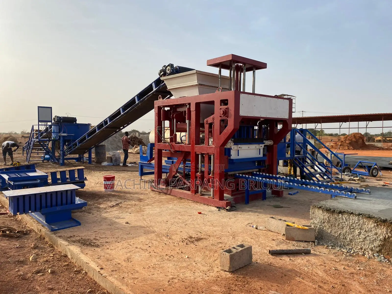 Machine a Parpaing, Pavé Semi-Automatique Ott4.1sa