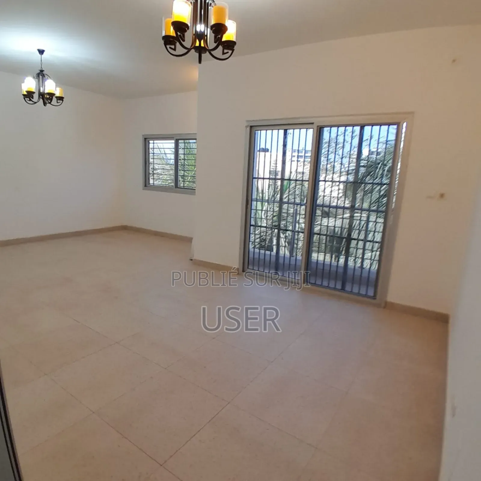 3chbre Appartement dans Cisco, Almadies à Vendre