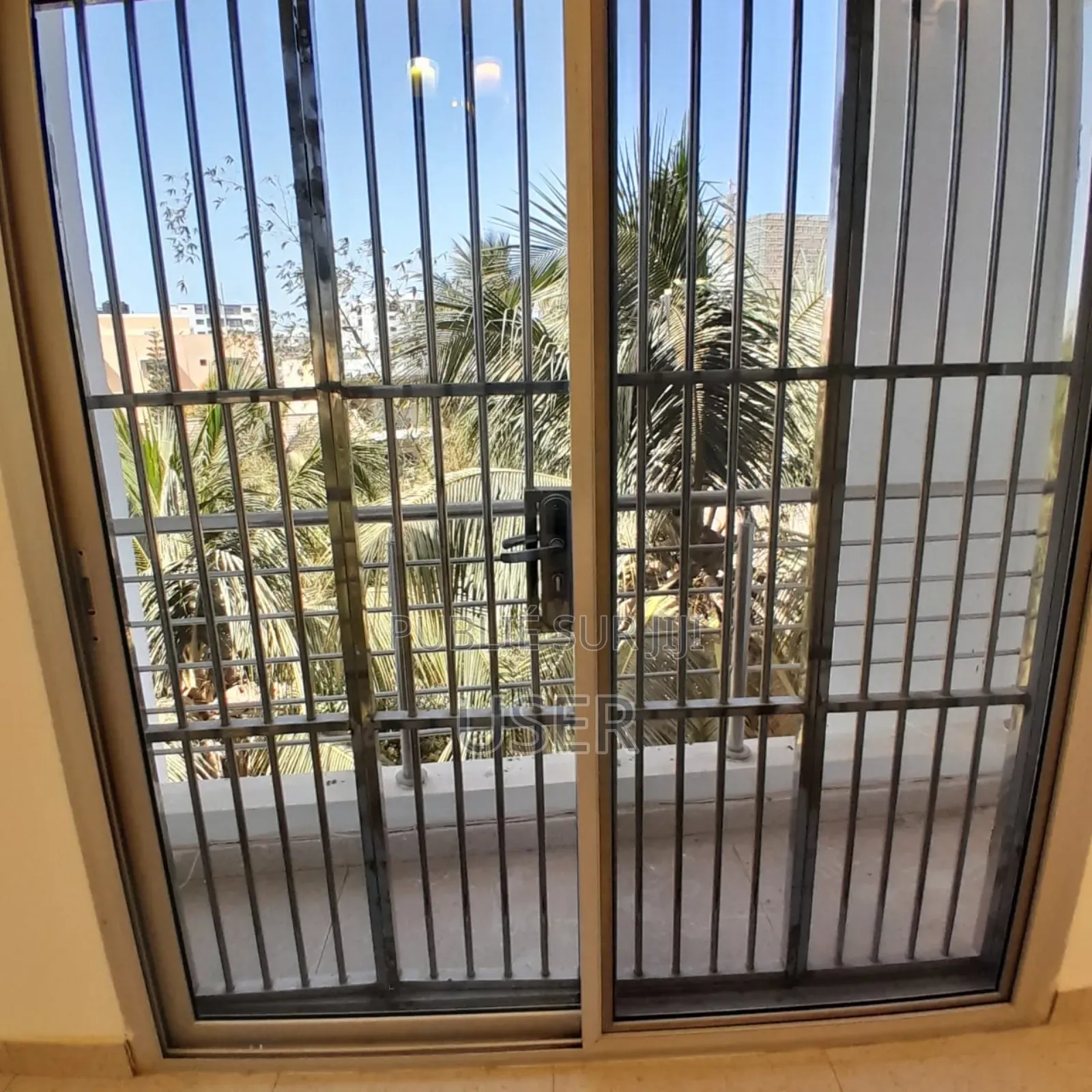 3chbre Appartement dans Cisco, Almadies à Vendre