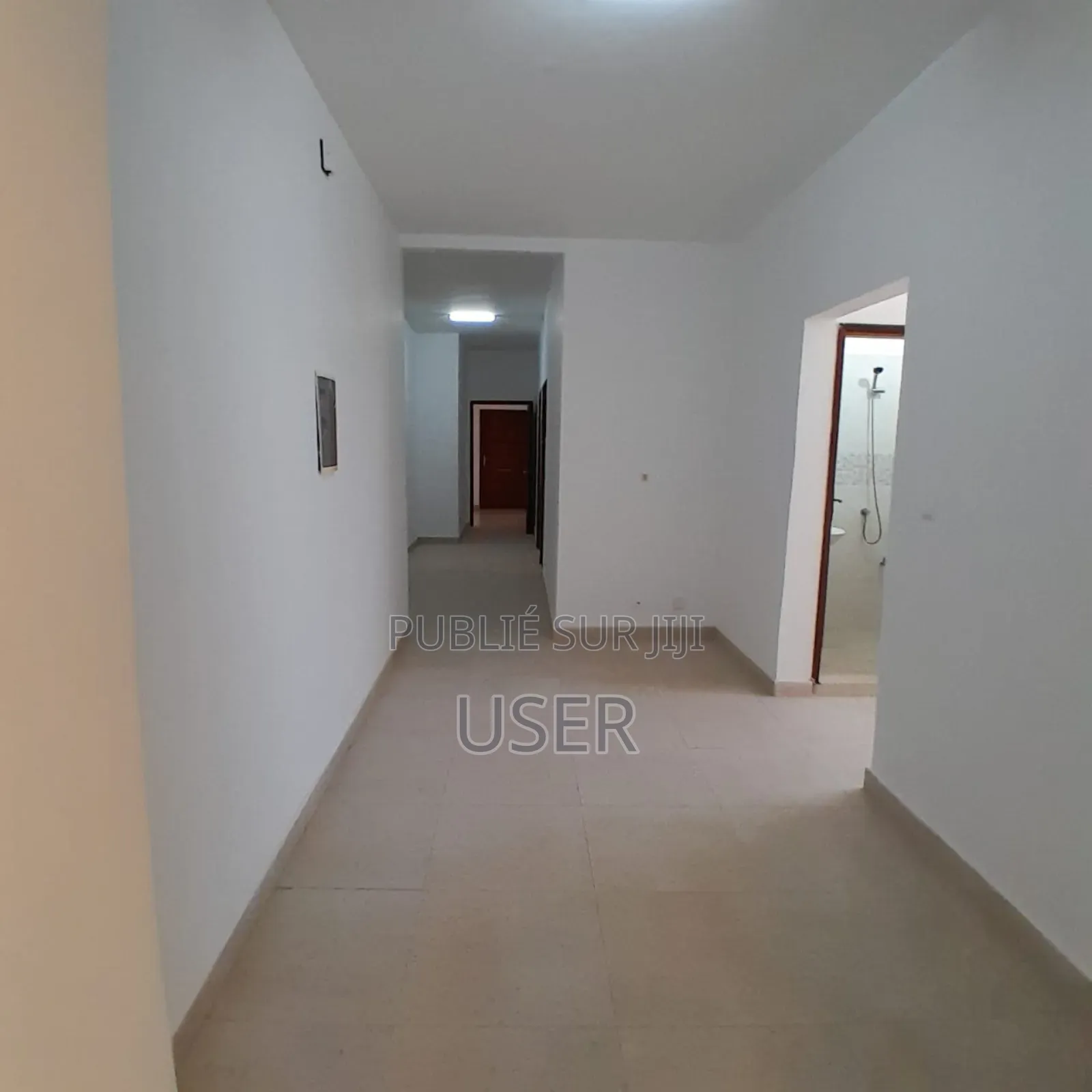 3chbre Appartement dans Cisco, Almadies à Vendre