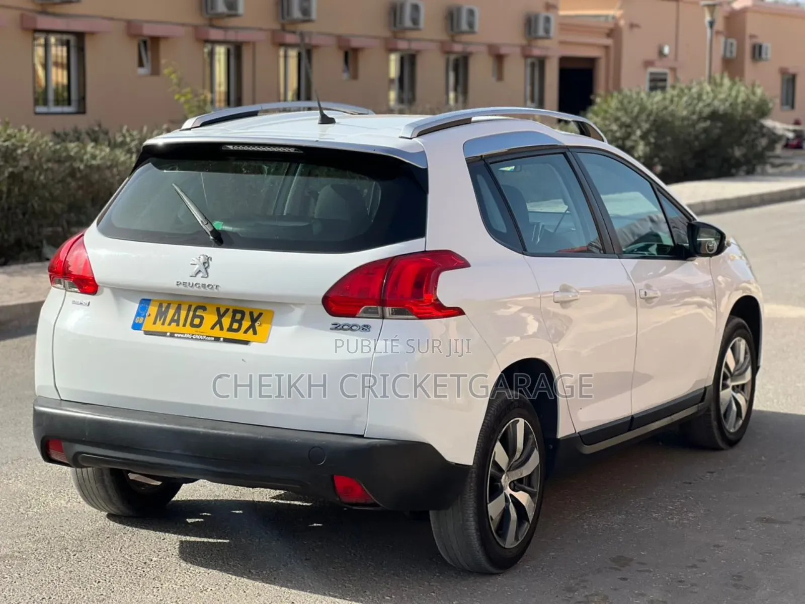 Peugeot 2008 1.6 BlueHD (120 Hp) 2016 Blanc