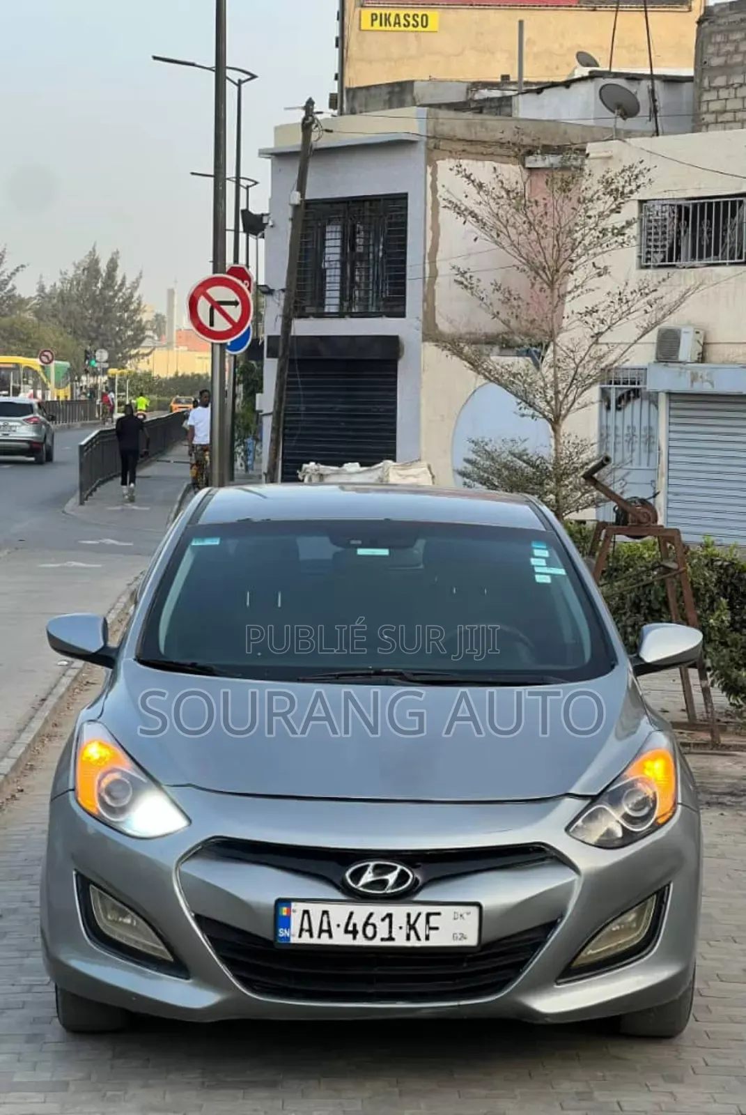 Hyundai Elantra Limited 2024 Gris