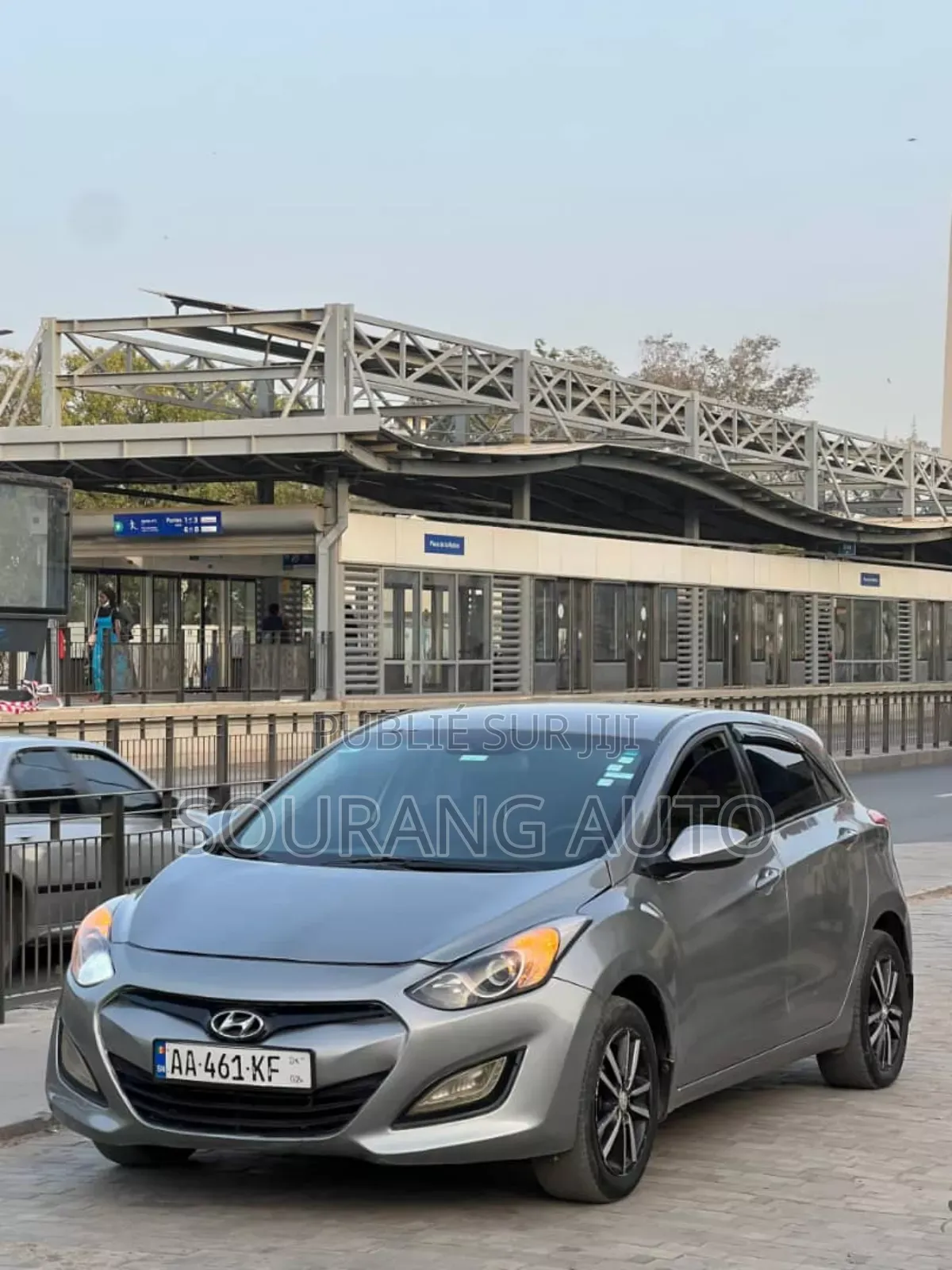 Hyundai Elantra Limited 2024 Gris