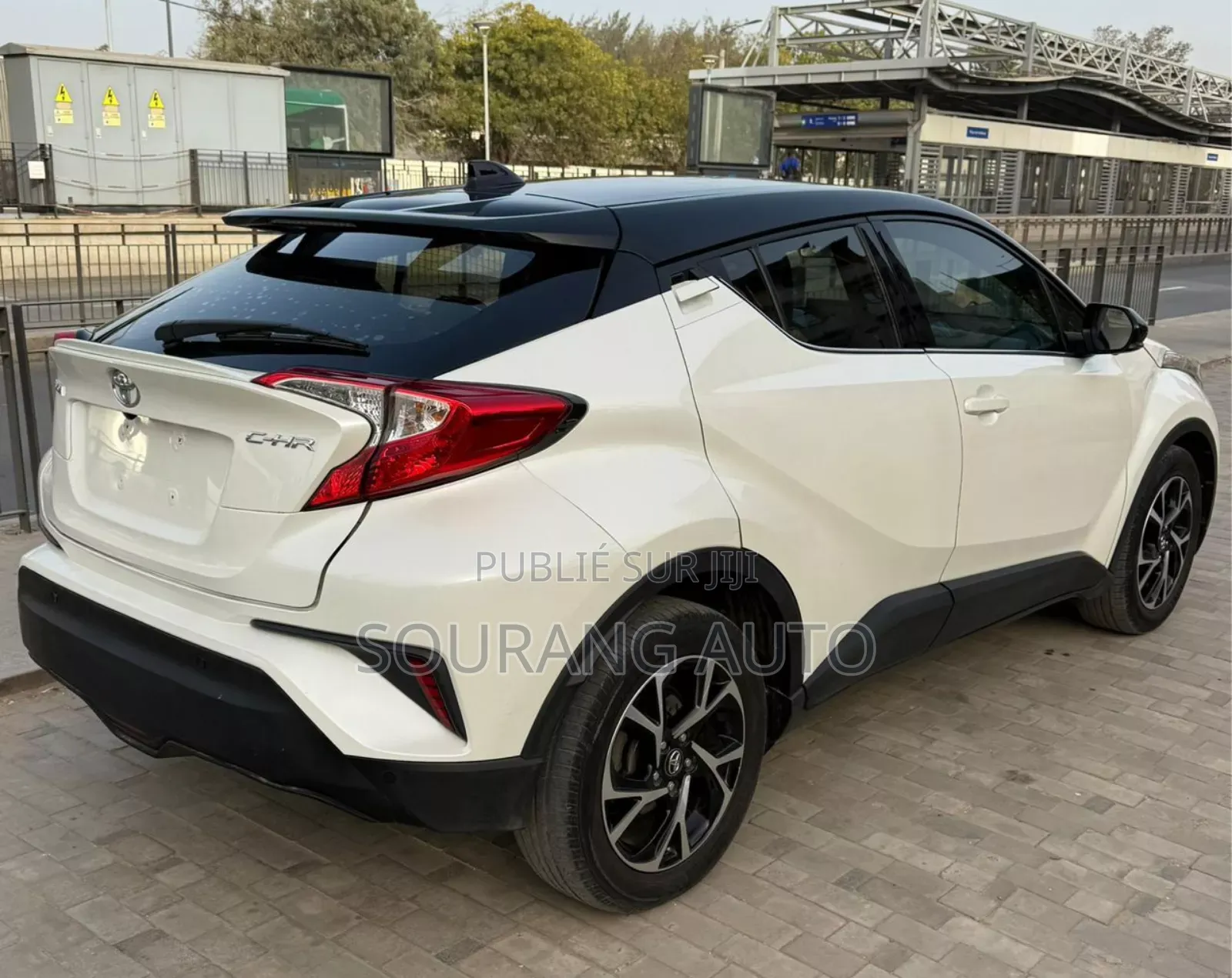 Toyota C-HR Limited FWD 2020 Blanc