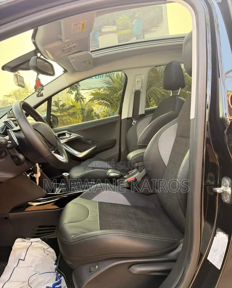 Peugeot 2008 2016 Noir