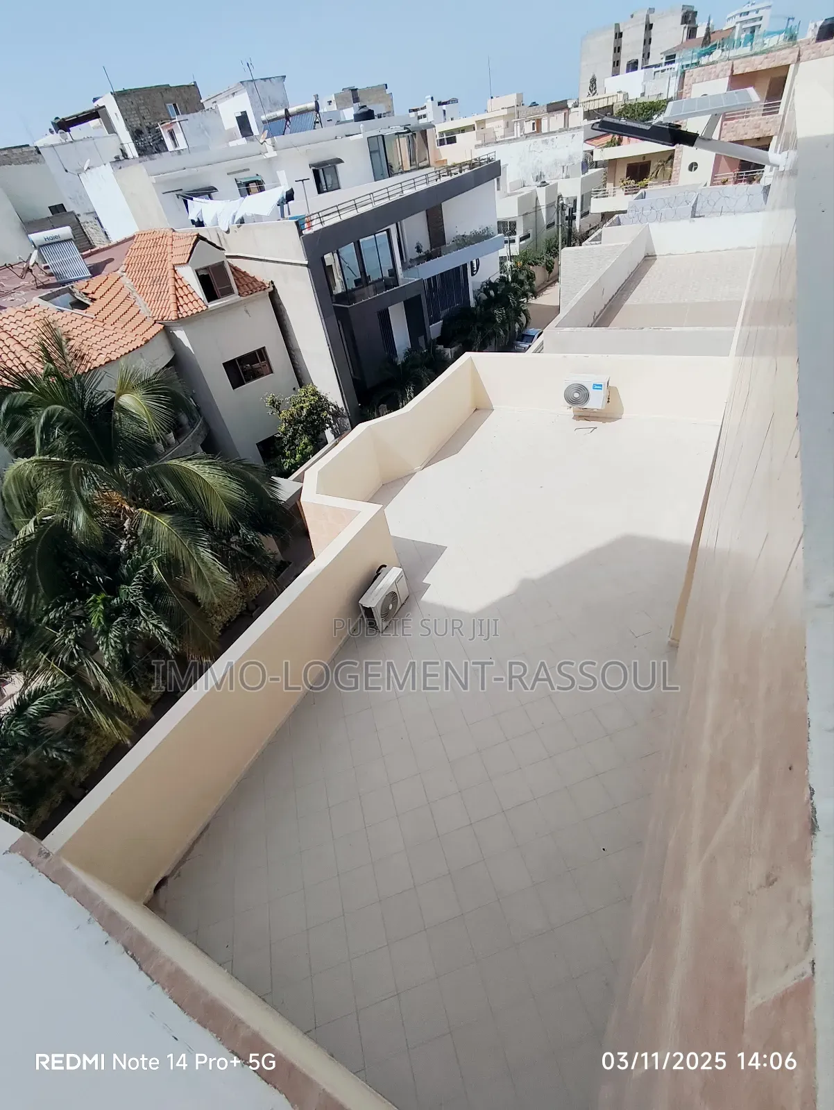 7chbre Villa dans , Almadies à Louer