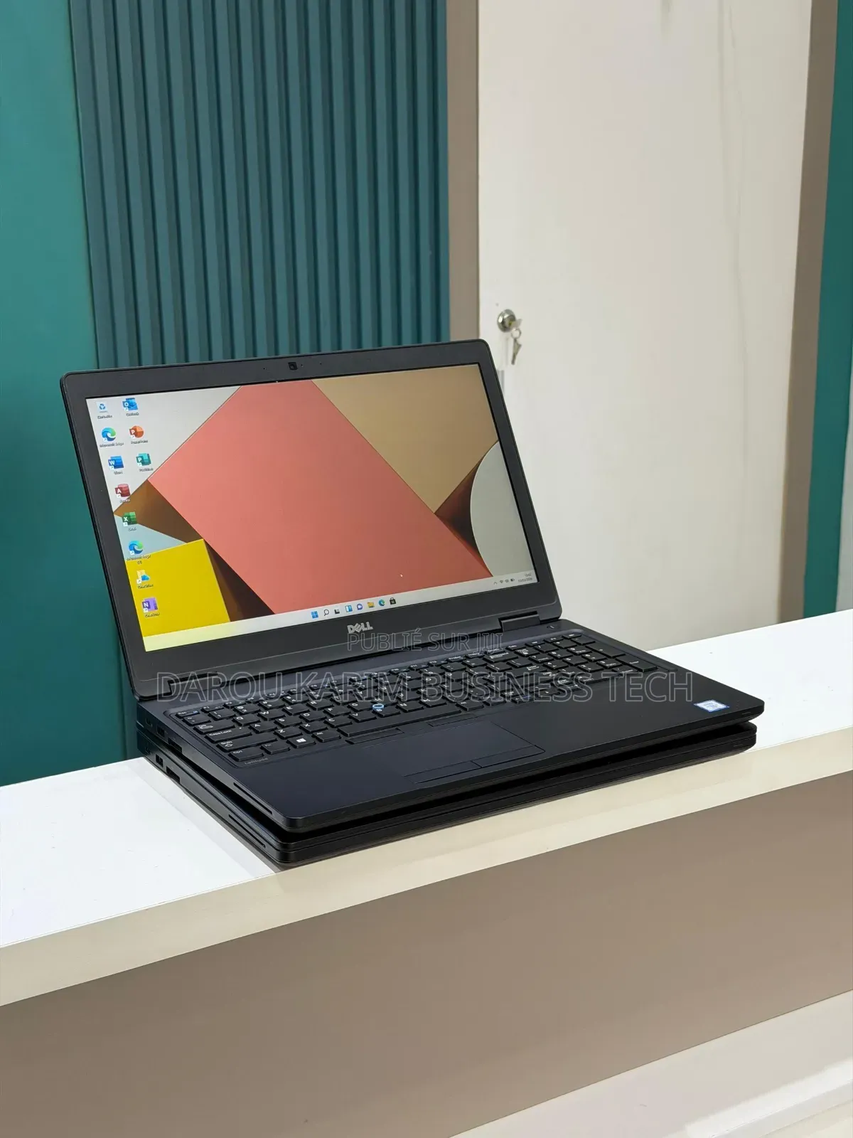 Nouveau Dell Latitude 15 5580 16GB Intel Core i7 SSD 256GB