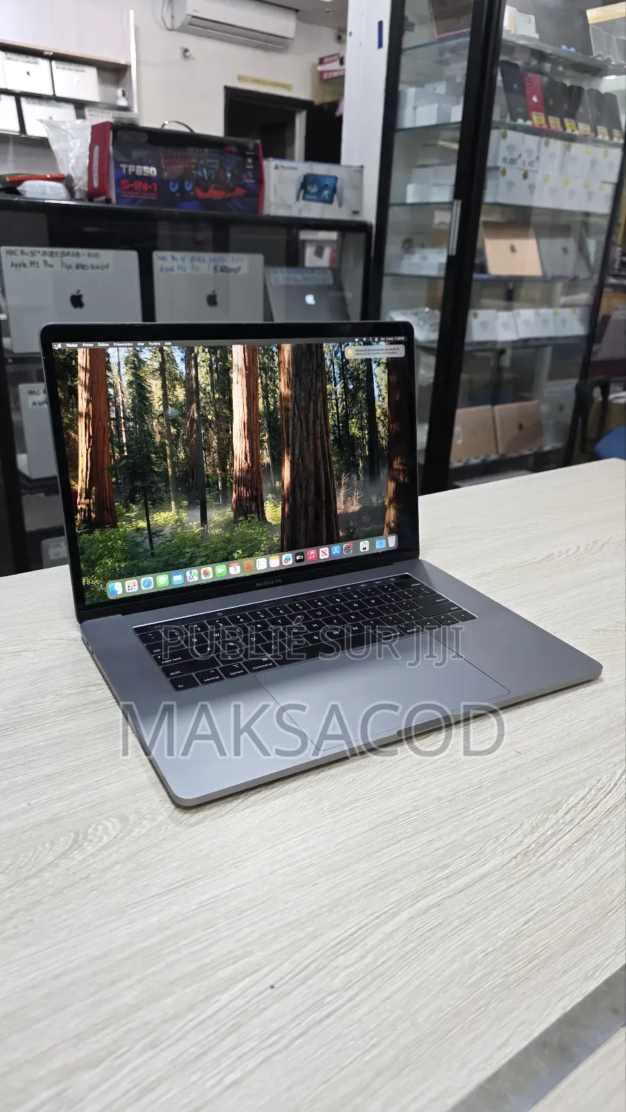 Ordinateur portable Apple MacBook Pro 2019 32GB Intel Core i9 SSD 256GB