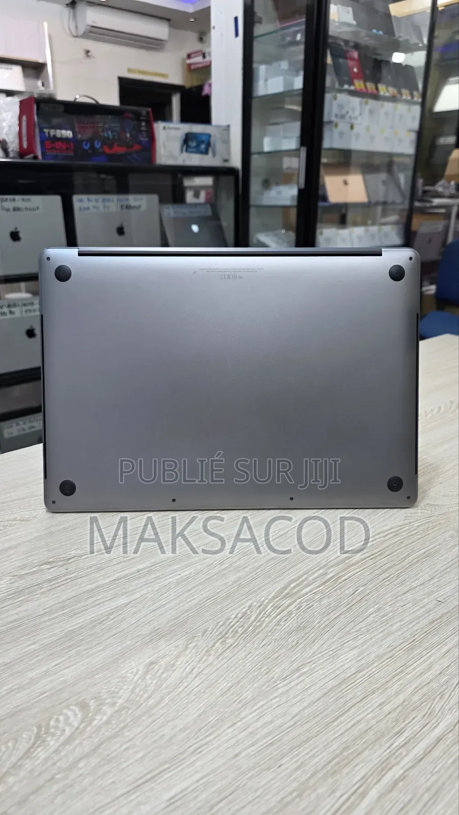 Ordinateur portable Apple MacBook Pro 2019 32GB Intel Core i9 SSD 256GB