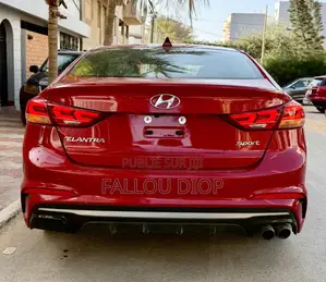 Hyundai Elantra 2018 Rouge