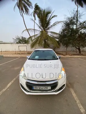 Peugeot 208 2013 Blanc