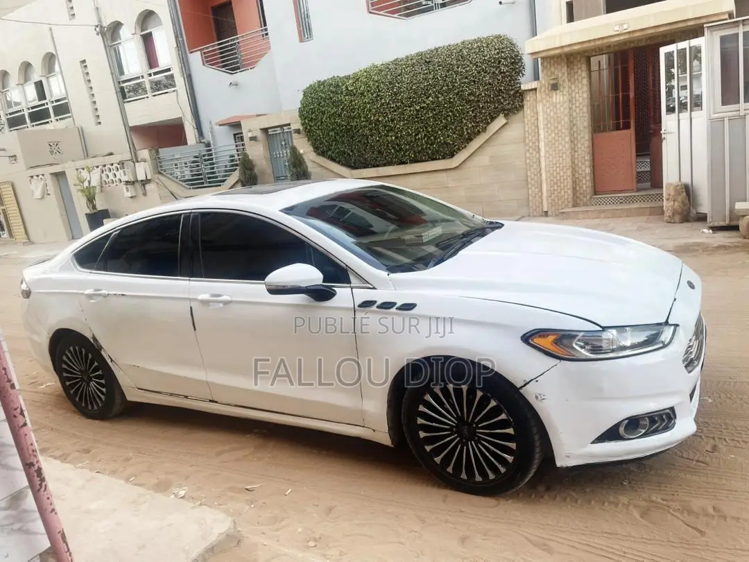 Ford Fusion 2014 Blanc
