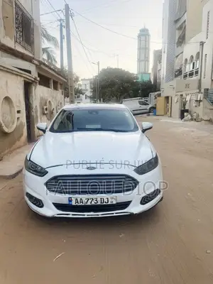 Ford Fusion 2014 Blanc