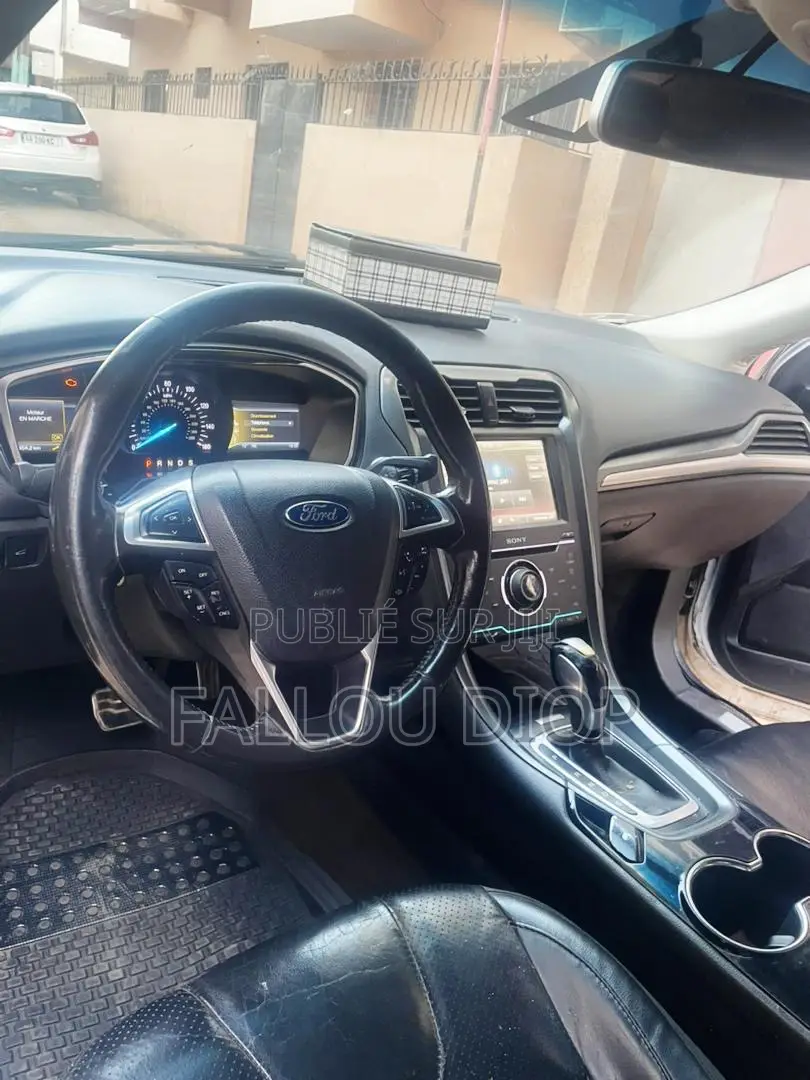 Ford Fusion 2014 Blanc