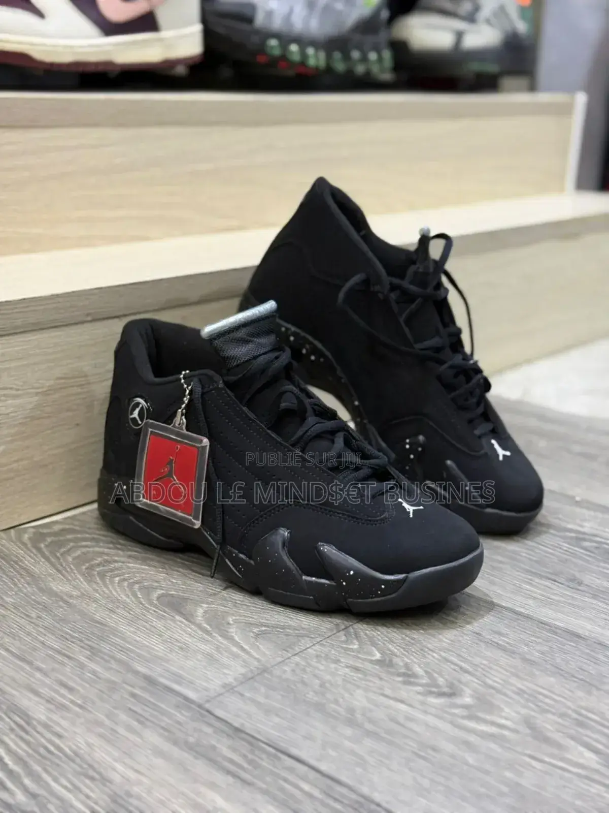 Shoes Jordan 14 Couleur Noir Original Disponible