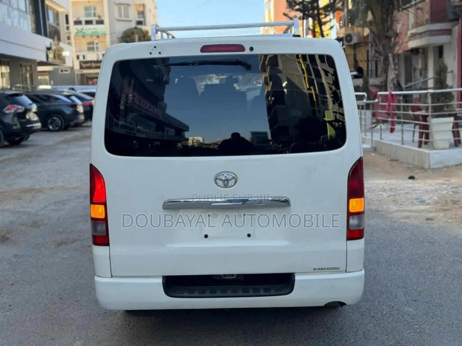 Toyota HiAce 2017 Blanc