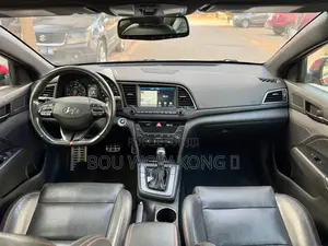 Hyundai Elantra Sport 2018 Rouge