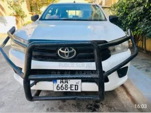 Toyota Hilux Revo Double Cab Deisel 2.4 RWD 2021 Blanc