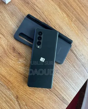 Nouveau Samsung Galaxy Z Fold 3 256 GB Noir