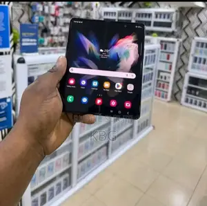 Nouveau Samsung Galaxy Z Fold 3 256 GB Gris