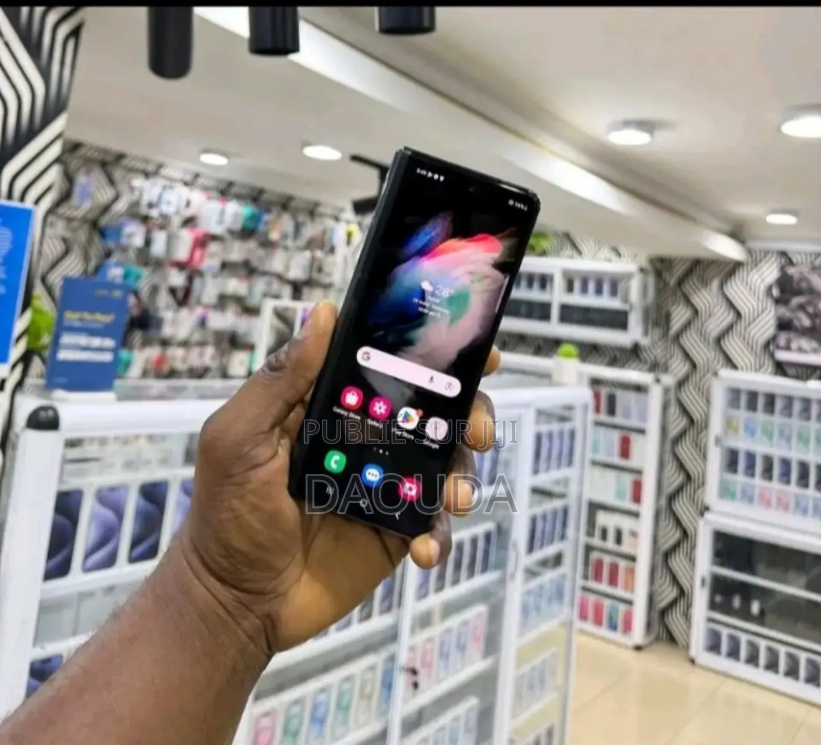 Nouveau Samsung Galaxy Z Fold 3 256 GB Gris