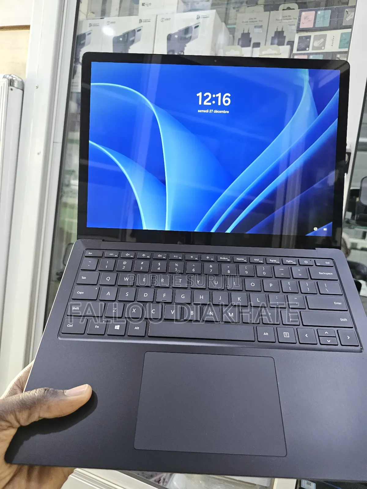 Nouveau Microsoft Surface Laptop 4 8GB Intel Core i5 SSD 256GB