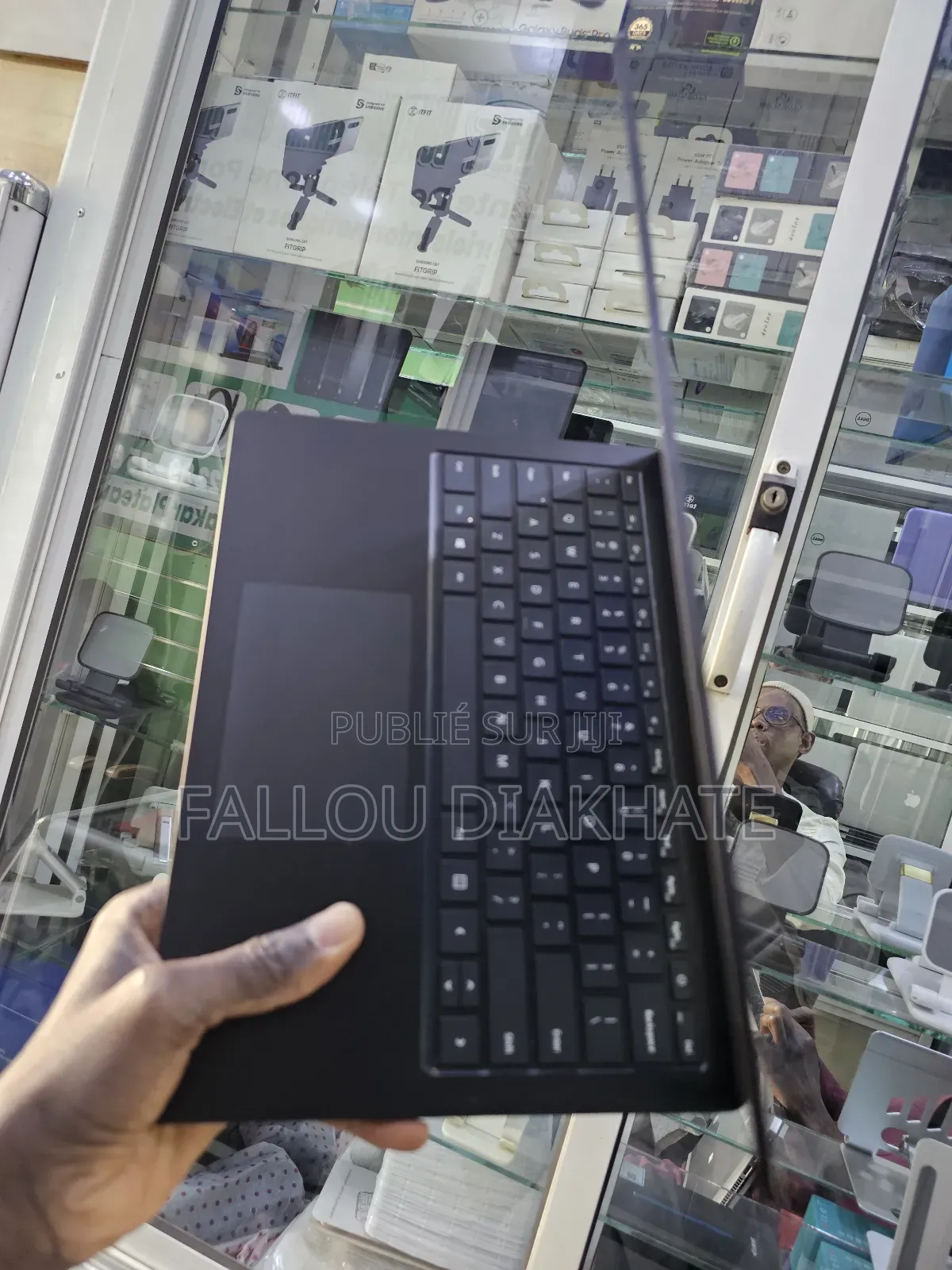 Nouveau Microsoft Surface Laptop 4 8GB Intel Core i5 SSD 256GB