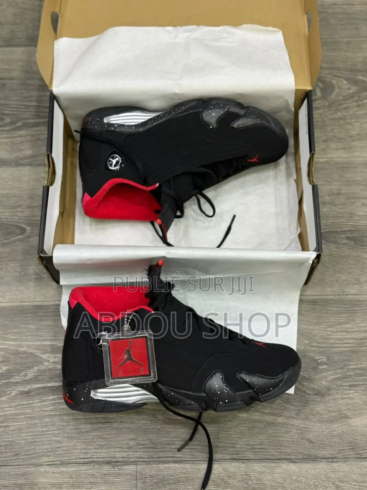 Jordan 14 Rouge-Noir Disponible