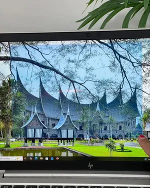 Nouveau HP EliteBook 830 G8 16GB Intel Core i7 SSD 512GB