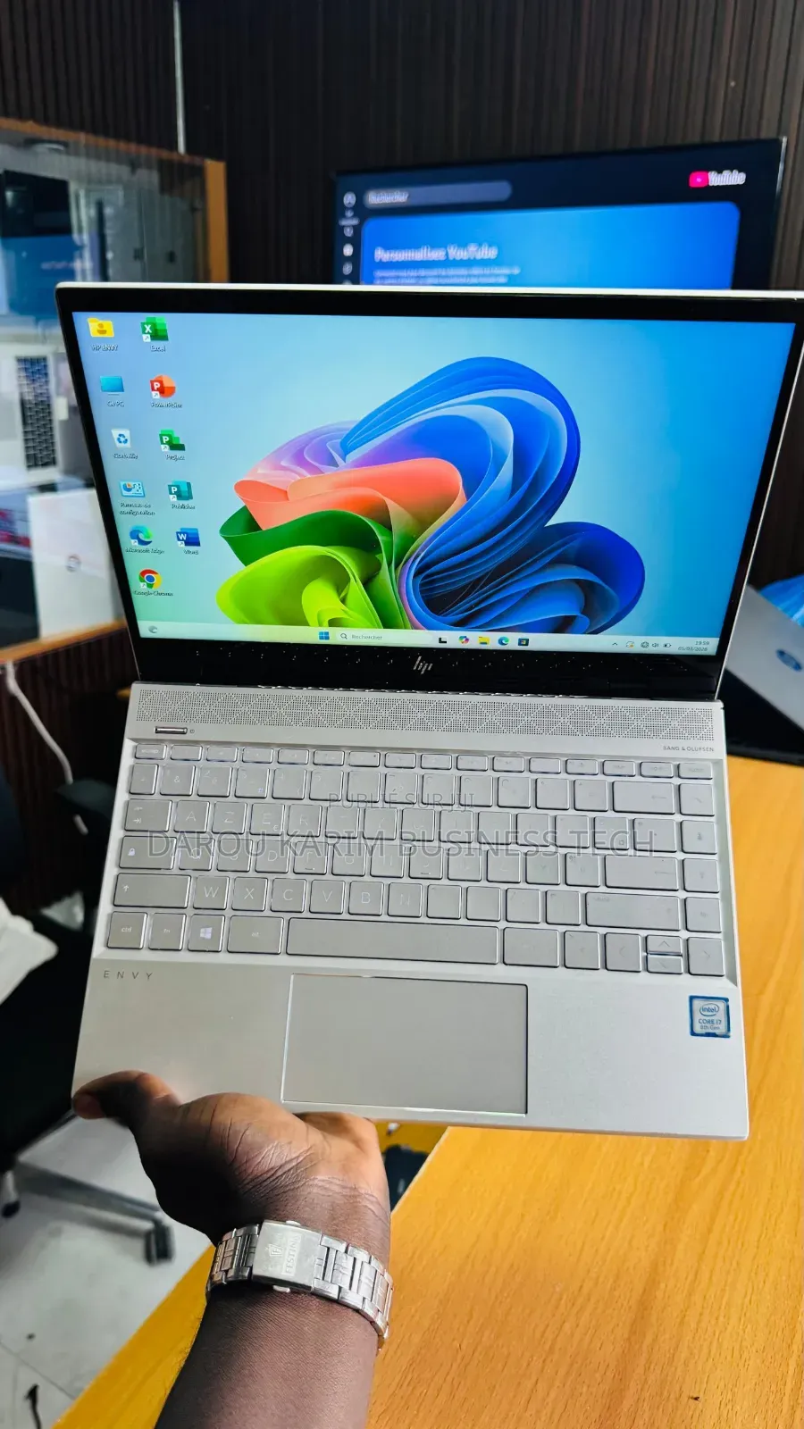 Nouveau Ordinateur portable HP Envy 13 8GB Intel Core i7 SSD 256GB