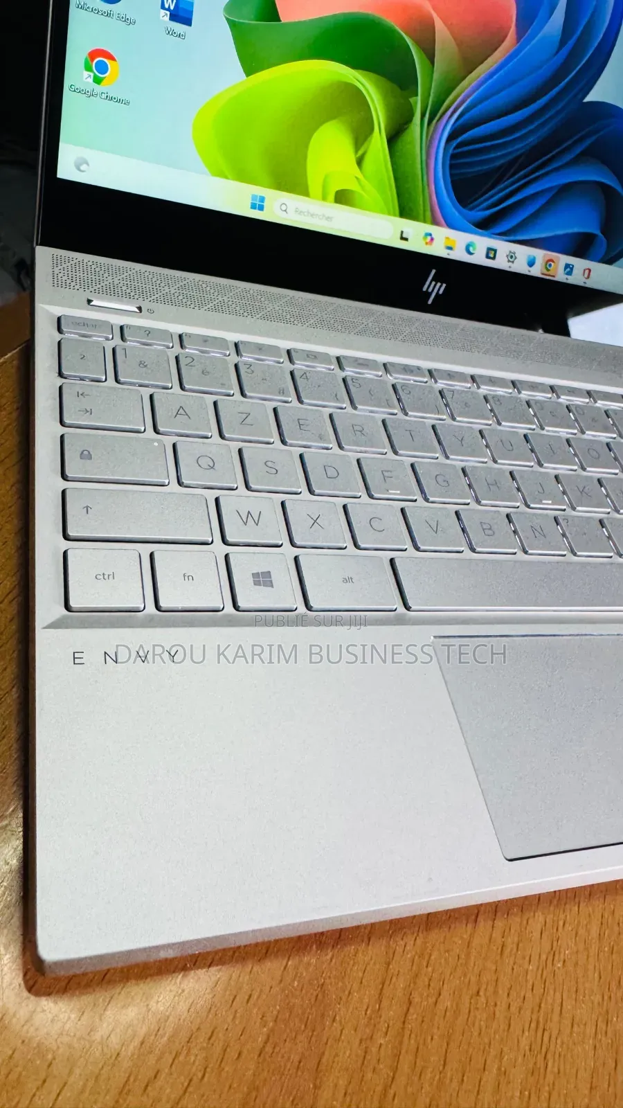 Nouveau Ordinateur portable HP Envy 13 8GB Intel Core i7 SSD 256GB