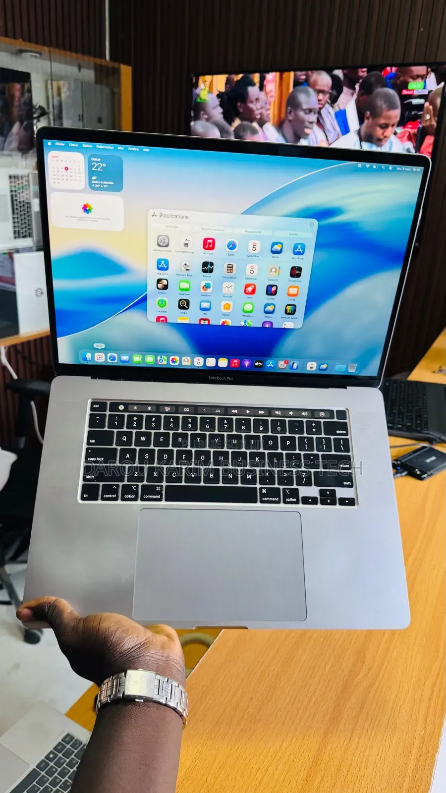 Nouveau Apple MacBook Pro 2019 32GB Intel Core i9 SSD 512GB