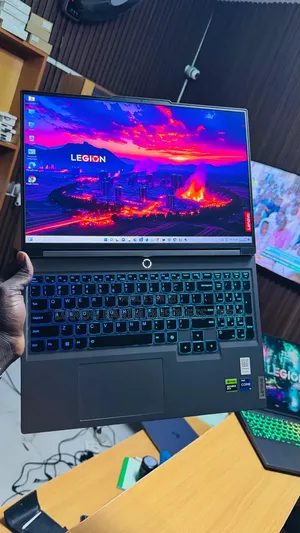 Nouveau Ordinateur portable Lenovo Legion 5 32GB Intel Core i9 SSD 1T