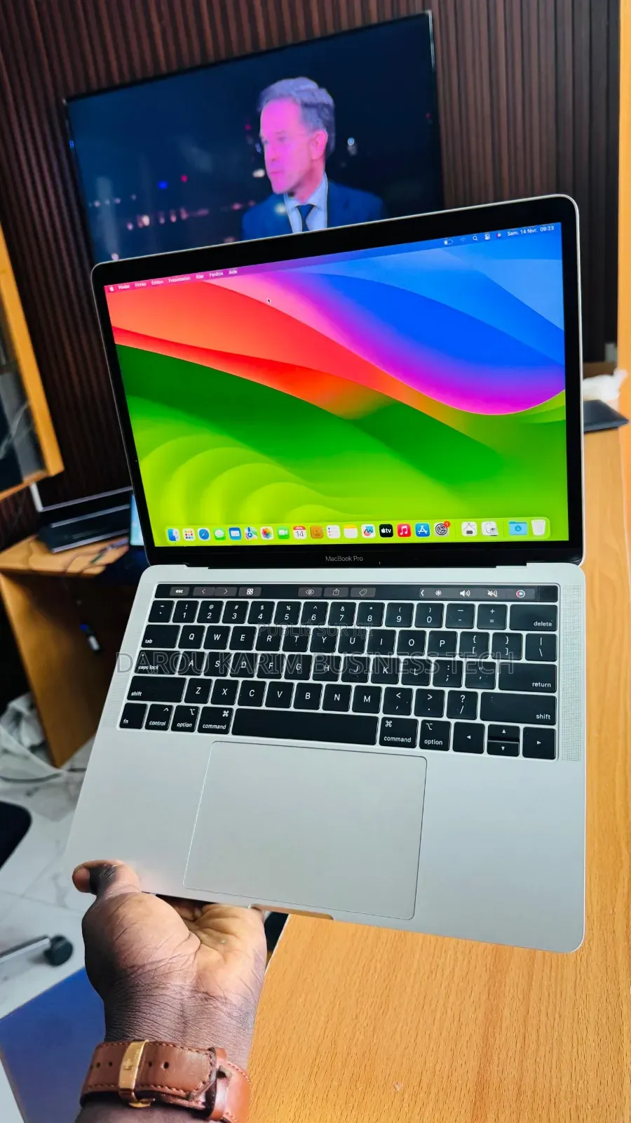 Nouveau Apple MacBook Pro 2019 8GB Intel Core i5 SSD 256GB
