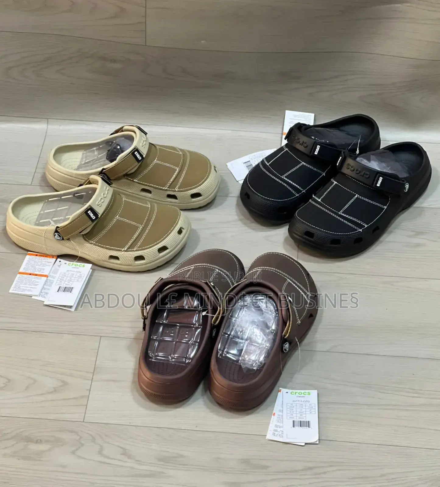 Shoes Crocs 3 Carré Disponible