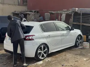 Peugeot 308 2016 Blanc
