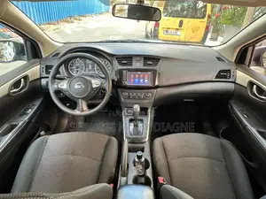 Nissan Sentra 2019 Gris