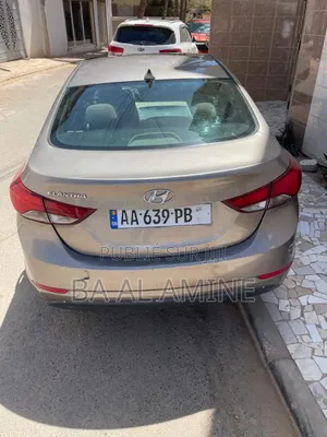 Hyundai Elantra SE 4dr Sedan (1.8L 4cyl 6M) 2015 Gris