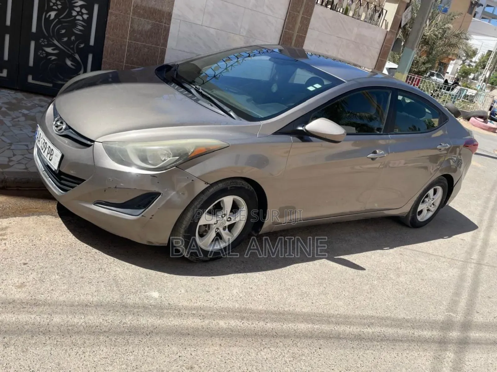 Hyundai Elantra SE 4dr Sedan (1.8L 4cyl 6M) 2015 Gris