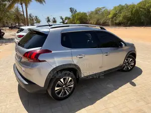 Peugeot 2008 2019 Gris