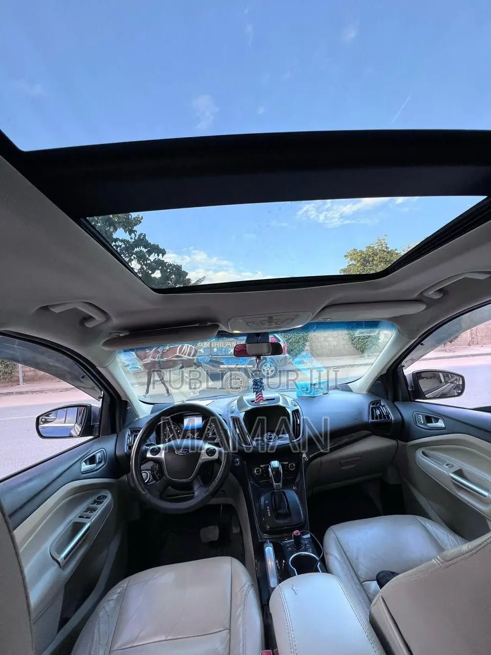 Ford Escape Titanium 4dr SUV (1.6L 4cyl Turbo 6A) 2015 Noir