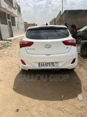 Hyundai Elantra 2025 Blanc