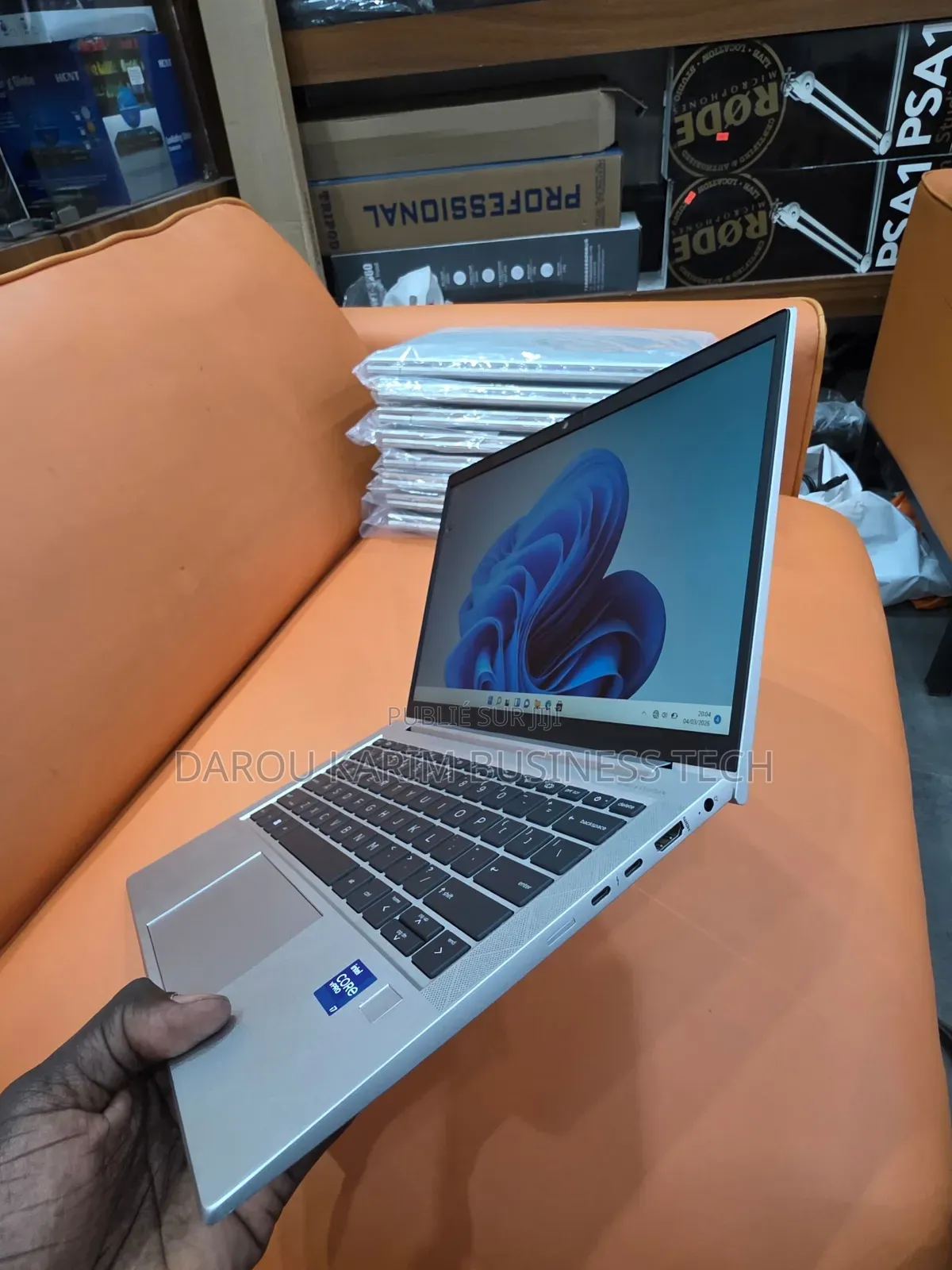 Nouveau HP EliteBook 830 G8 16GB Intel Core i7 SSD 512GB