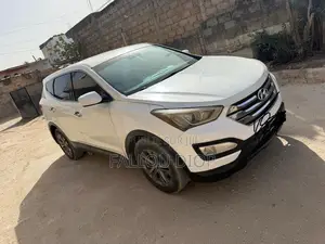 Hyundai Santa Fe 2024 Blanc