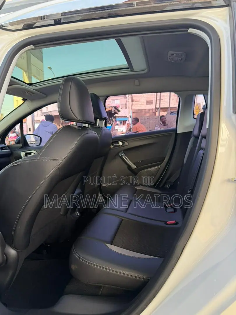 Peugeot 2008 2015 Blanc