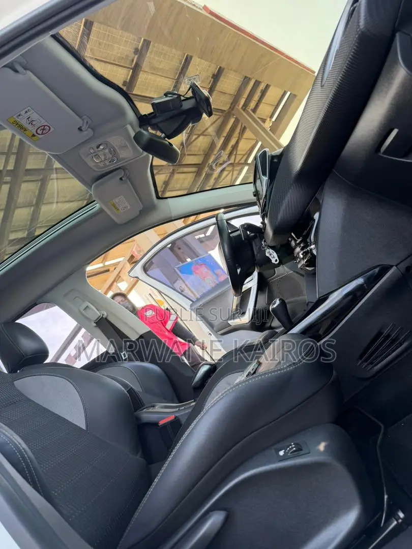 Peugeot 2008 2015 Blanc