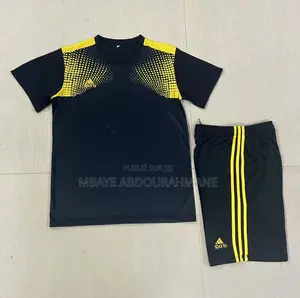 Vetement Pour Adultes