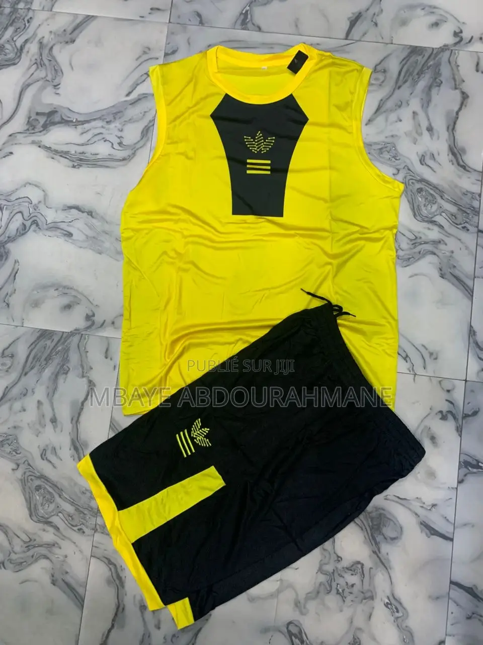 Vetement Pour Adultes