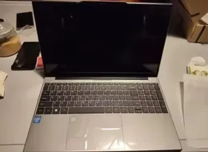 Nouveau Ordinateur de bureau Autre Autre 12GB Intel Core i3 SSD 256GB