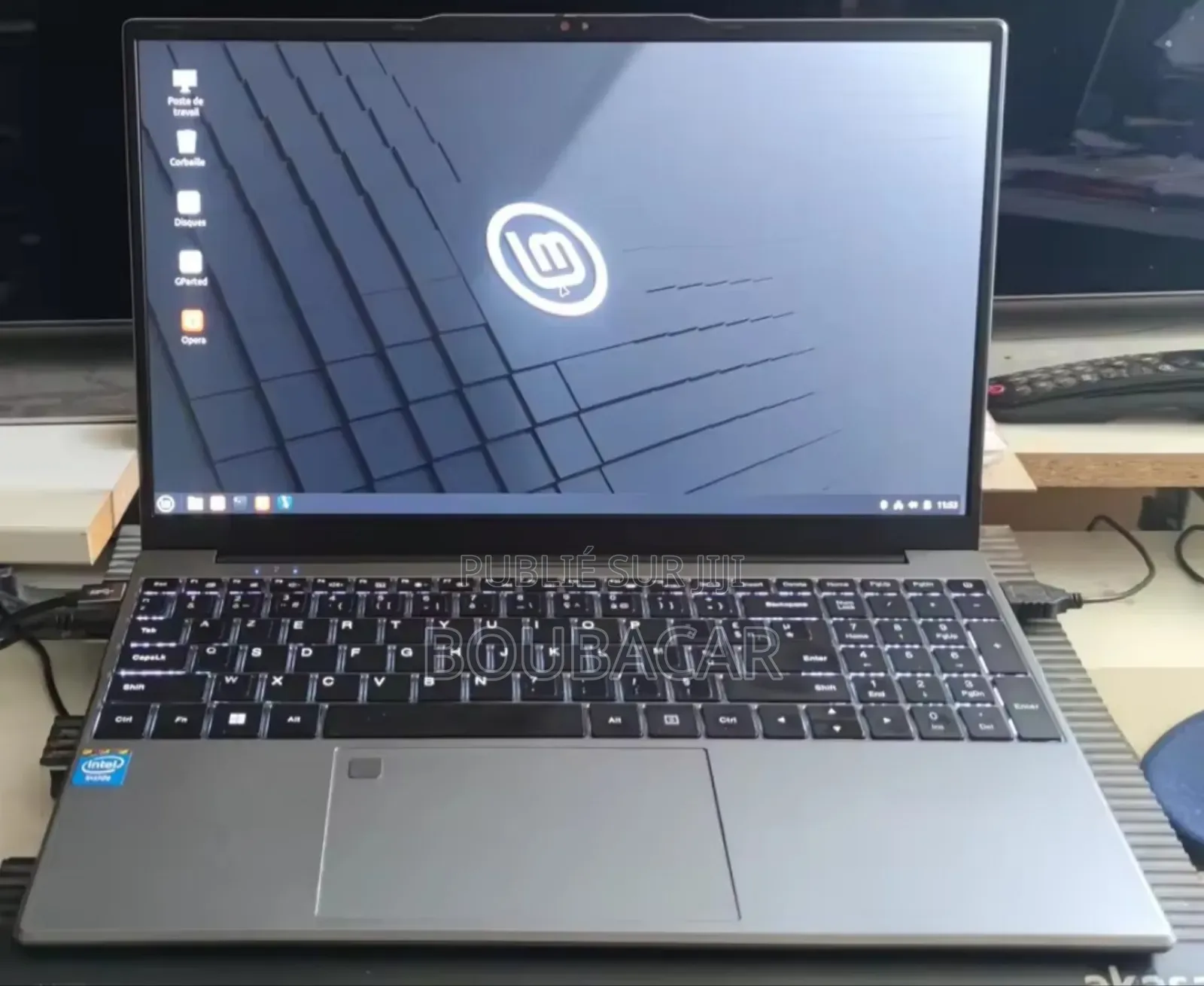 Nouveau Ordinateur de bureau Autre Autre 12GB Intel Core i3 SSD 256GB